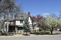 Downen House Bed & Breakfast Hotels in Pueblo