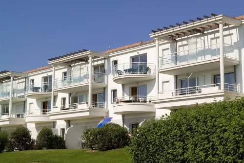 Madame Vacances les Appartements de Fontenelles Hotels in Saint Gilles Croix de vie