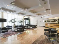 Astoria Suite Hotel Отели рядом с достопримечательностью «Площадь Пьяцца Кавур»