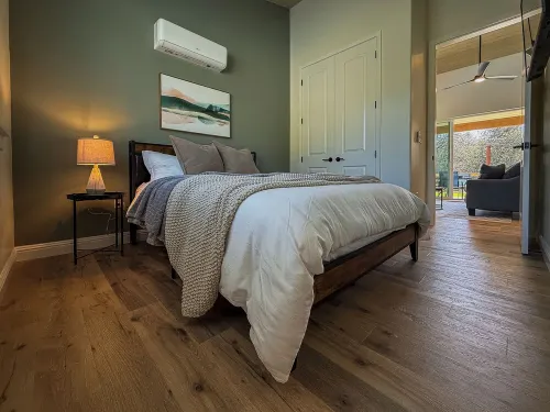 Charming Cozy Eco Hut - Serene Yosemite Escape - The Black Swan Hotels in Coarsegold