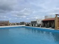 Oasis White Hotel - Kolam Renang