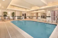 Hilton Garden Inn Akron-Canton Airport فنادق في غرين