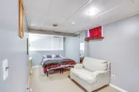 Shawnee Vacation Rental ~ 11 Mi to Kansas City!