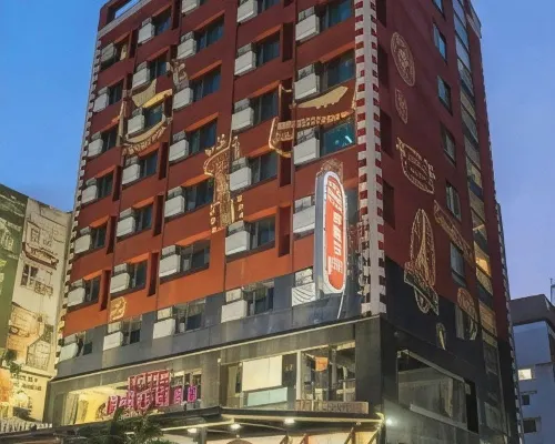 โรงแรมอลิซาเบธ ภายนอก  Photos