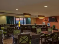 Hampton Inn Hazleton - breakfast