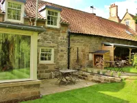 Ingleby Manor - Manor Cottage