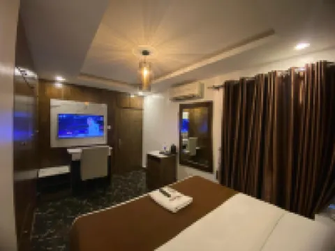 เพรสเคน โอนิรุ โรงแรมใน