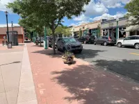 Cozy Carriage House - studio in serene Arvada with WiFi, AC