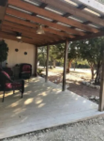 The Guesthouse at Hill Country Pottery