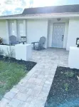 Cozy Beach House Getaway! Sleeps 12!