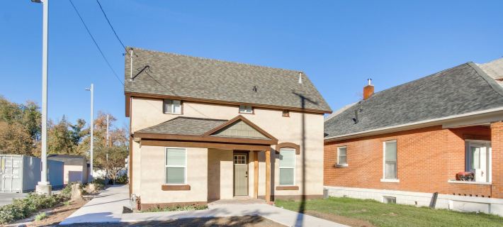 Stylish Logan Retreat w/ Smart TV + Central A/C! Ξενοδοχεία στην πόλη Logan