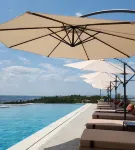 Chateau Fasel - Infinity Pools