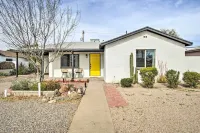 Lovely Tucson Home ~ Walk to Reid Park Zoo! - Country Houses