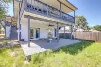 Lago Vista Vacation Rental with Fireplace!