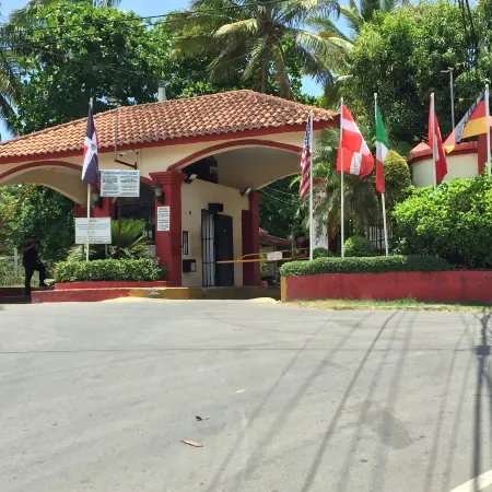 CortLang Vacation Rentals, Costambar