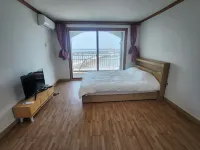 Taean Mongsanpo Monggle Monggle Pension