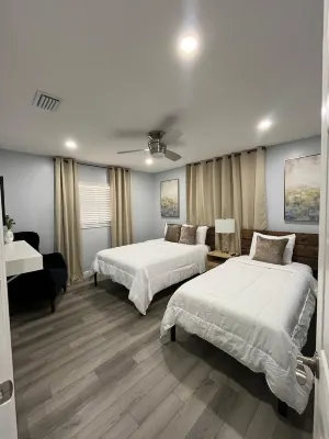🏝️Tropical Oasis Plus.Near IMG Academy and Beaches! Các khách sạn gần Perico Preserve