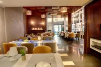 Hotel Lac Leman, les Berges du Lac Hotels in El Khadra