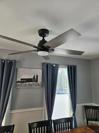 The Balsam Lodge- Close to All Stowe Has to Offer