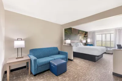 Clarion Pointe Sioux Falls Airport Hotels in 
