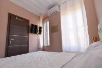 ชาร์มิง ซามอส เอสเคป วิธ จากุซซี แอนด์ ไพรเวท บัลโคนี