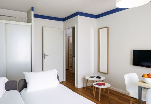 호텔 객실 내부 1