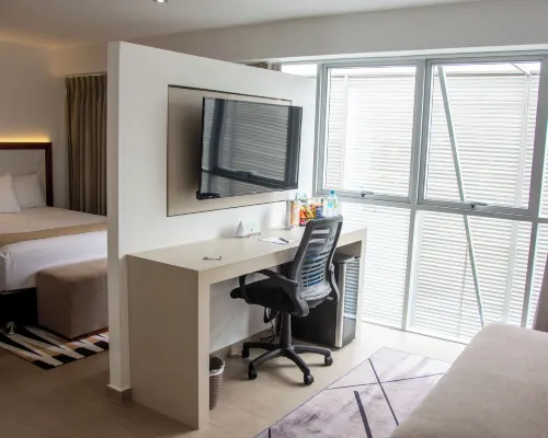 Grau Business Hotel 皮烏拉酒店