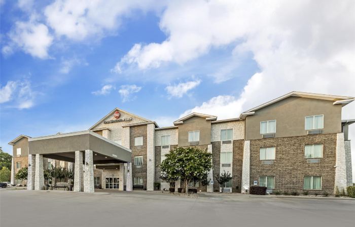 Best Western Plus Sand Bass Inn  Suites