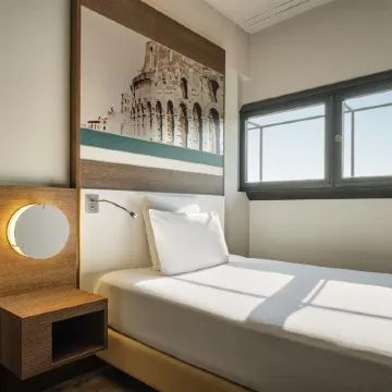 Mercure Roma Centro Colosseo