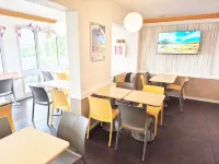 Ibis Budget Poitiers Sud - breakfast
