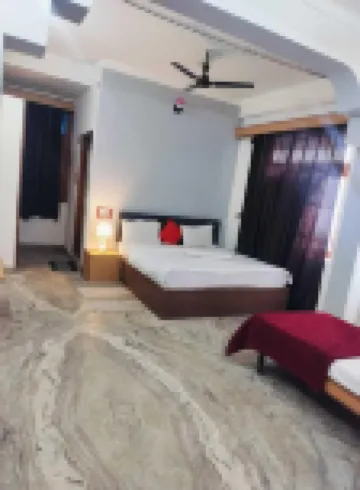 Hotel Ramya Palace
