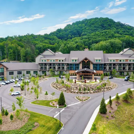 HeartSong Lodge & Resort