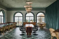 Hotel Genevieve - 4-Star