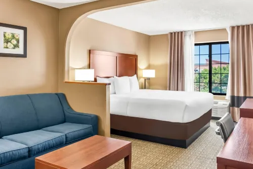 Comfort Inn Hotels in Eldorado at Santa Fe