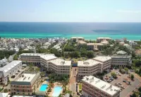 Luxurious Large Studio overlooking 30A nestled b/w Rosemary and Alys Beach