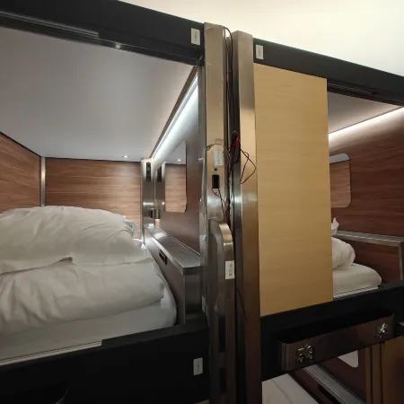 I Street Capsule Hostel
