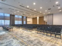 Hilton Garden Inn Zagreb - Radnicka Hotels near Maksimir