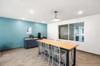 WoodSpring Suites Jackson Hub City