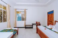 Superior Double Room Hotels in Pongwe