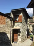 Two-room vacation immersed in the nature of Valtellina