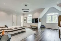 Luxury home Richmondhill