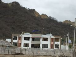 3 bedrooms 1 bathroom Free and secure parking Wifi