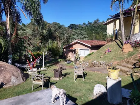 Picturesque Inn Casa Amarela