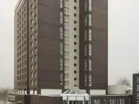 HI Hotel International Hamburg Hotels near Primark