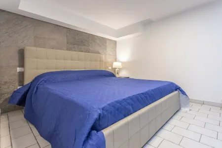 Detached apartment surrounded by greenery, in the quietness a stone's throw from the center