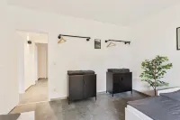 Arena meets suite @CordisSky directly at the arena 겔젠키르헨 호텔