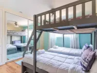 La Mesa Family Retreat - 20 minutes to Beaches & More! 라메사 호텔