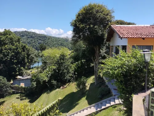 Aluga-se Chácara em Igaratá – Fundo para a Represa do Jaguari Hotels in Igarata