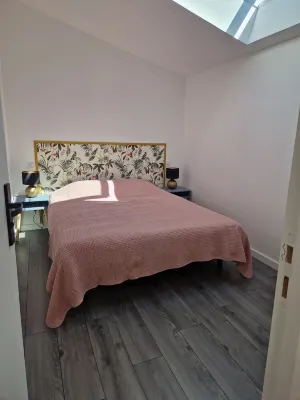 La Jolie Pradelle Hotels in Virsac