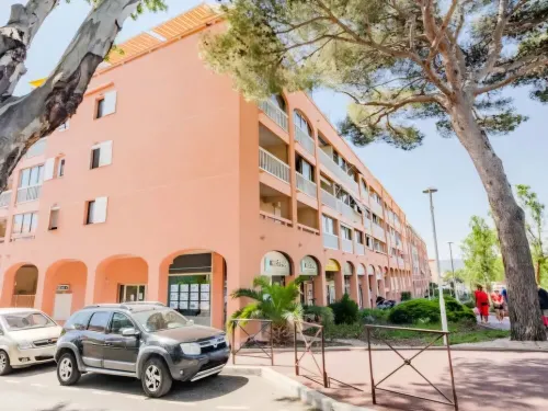 Charmant T2 avec Terrasse à Saint Aygulf - Idéal pour 3 personnes